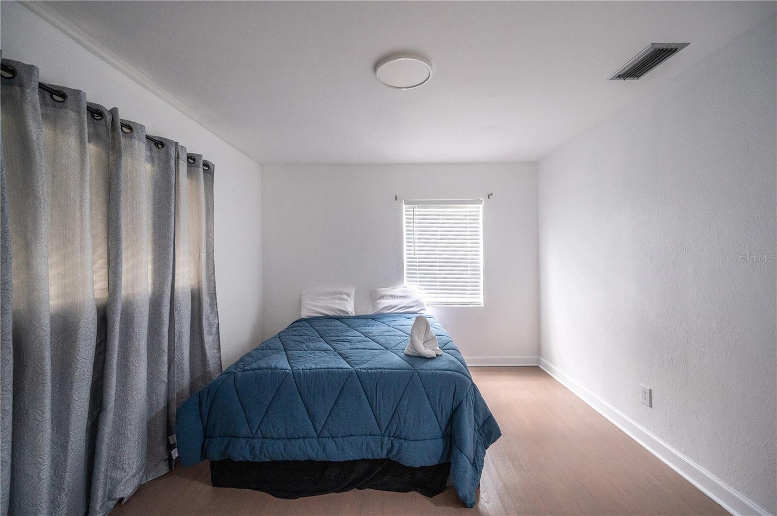 3721 S FERN CREEK AVE, ORLANDO, FL, 32806