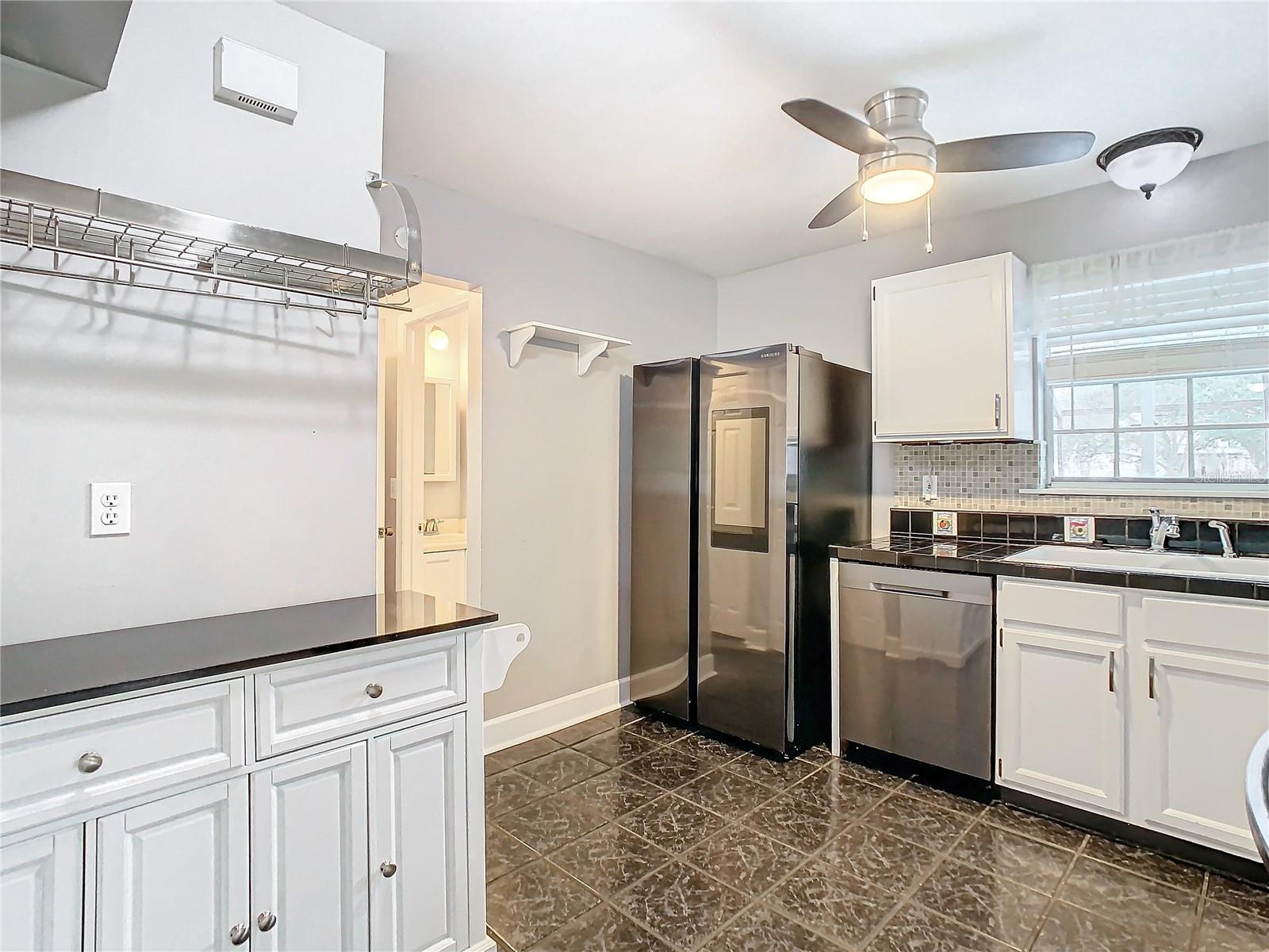 37525 MOORE DR, DADE CITY, FL, 33525