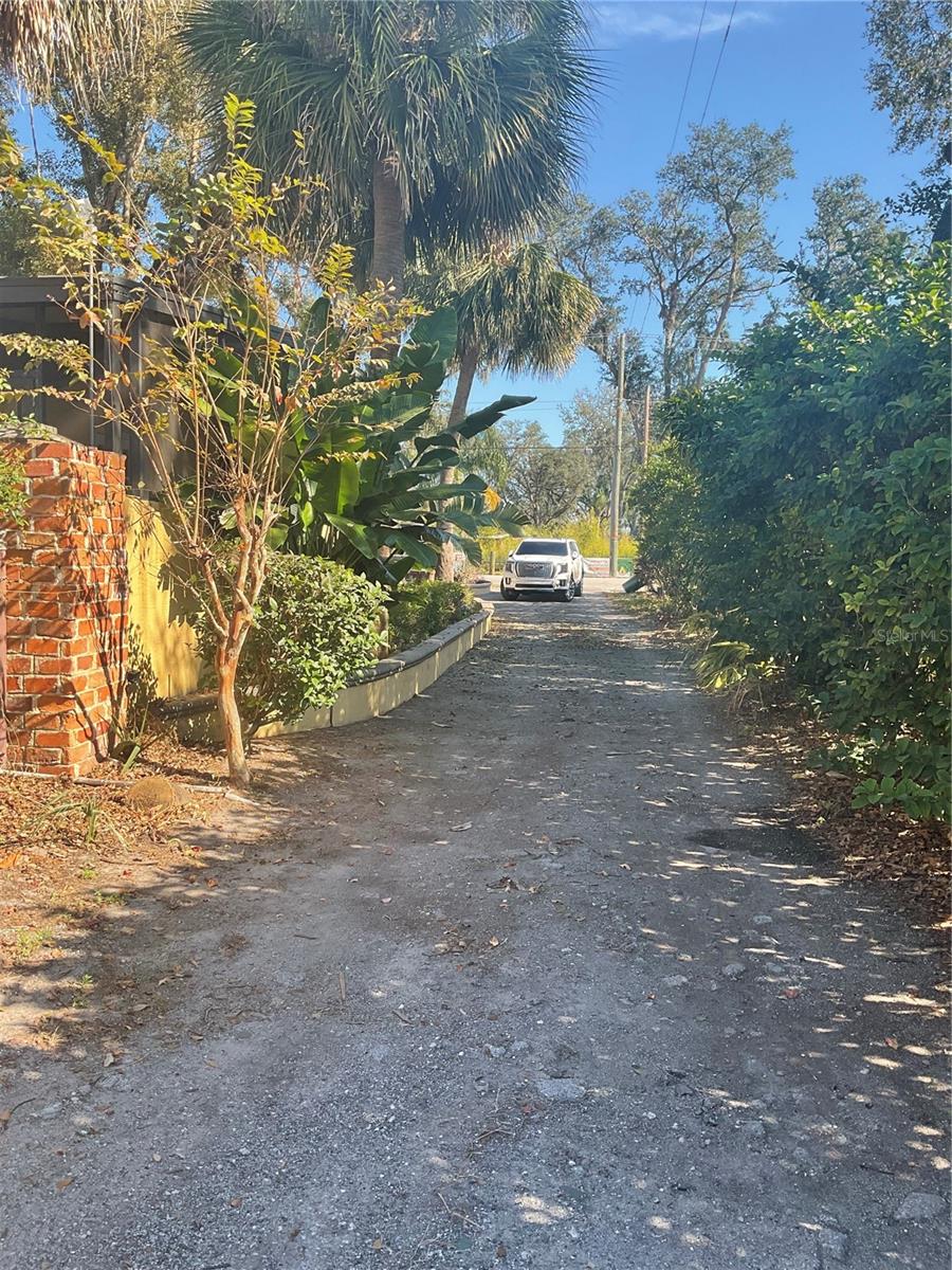 16120 HANNA, LUTZ, FL, 33549