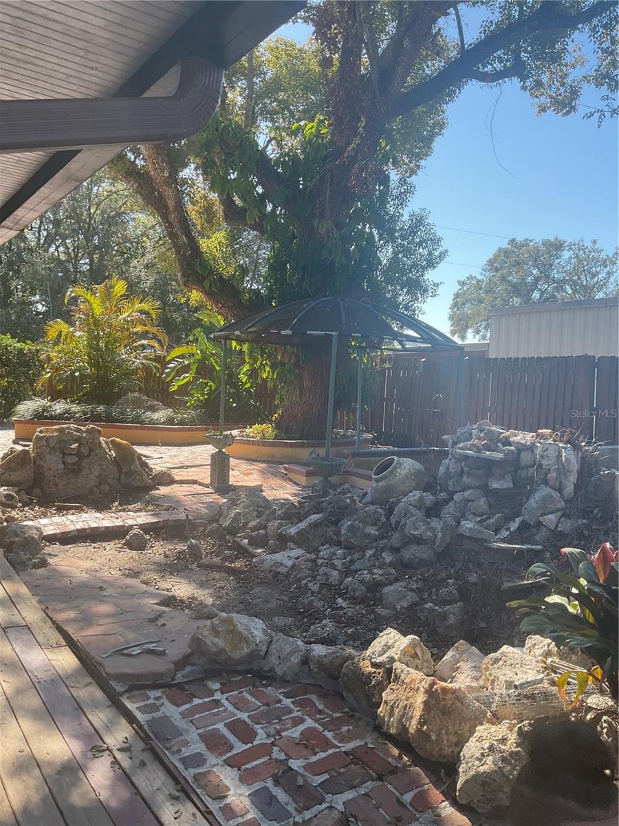 16120 HANNA, LUTZ, FL, 33549