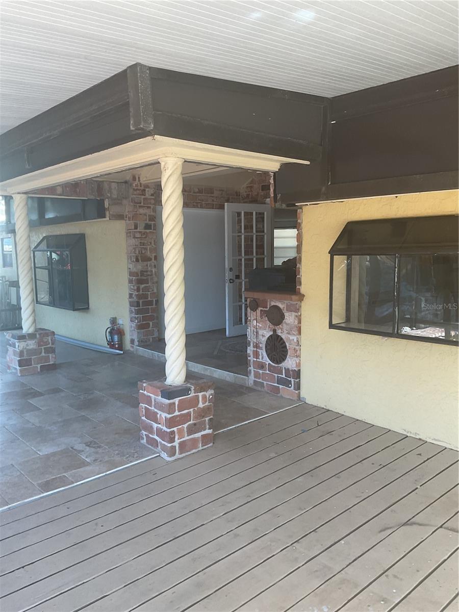 16120 HANNA, LUTZ, FL, 33549