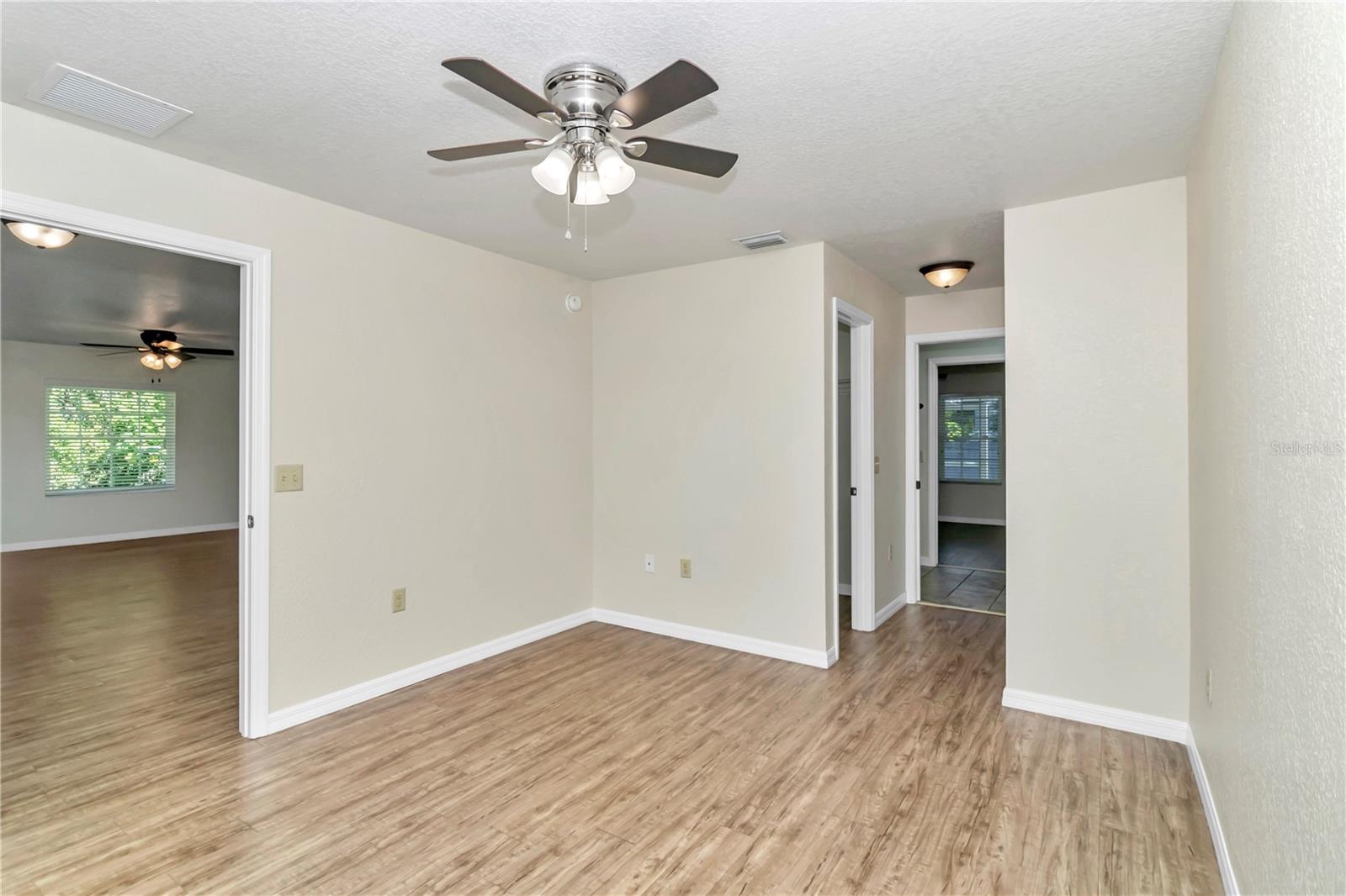 327 NE 8TH AVE, OCALA, FL, 34470