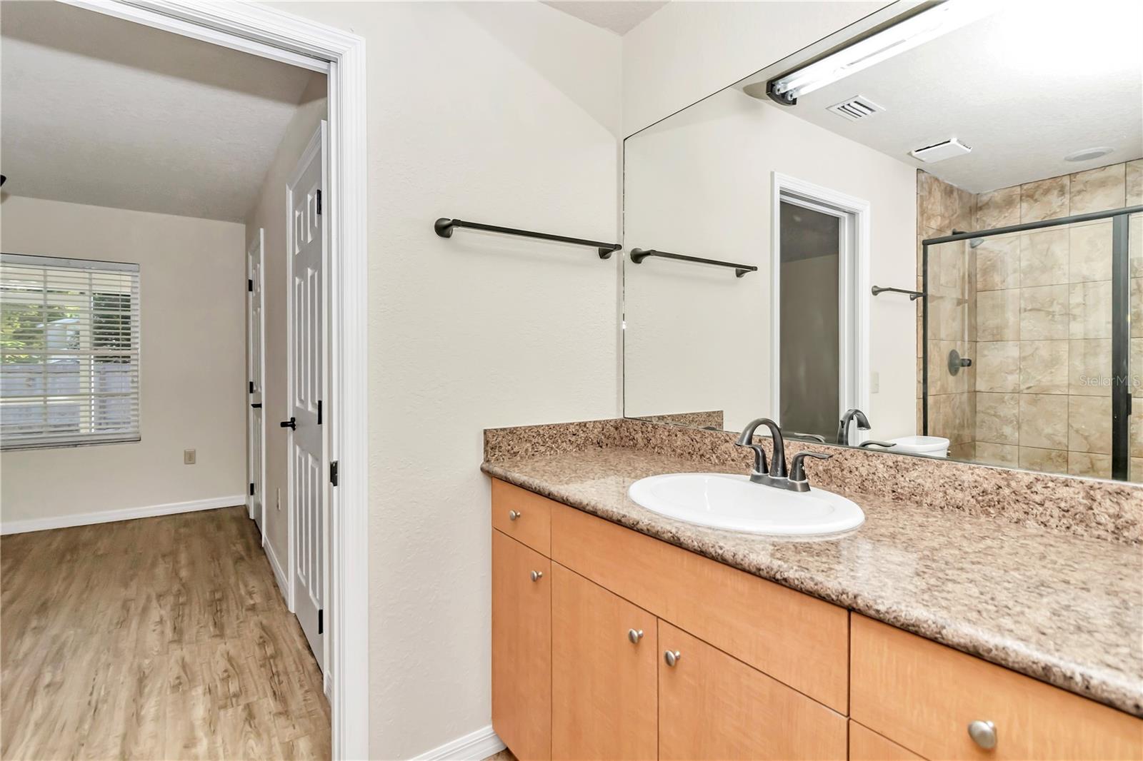 327 NE 8TH AVE, OCALA, FL, 34470