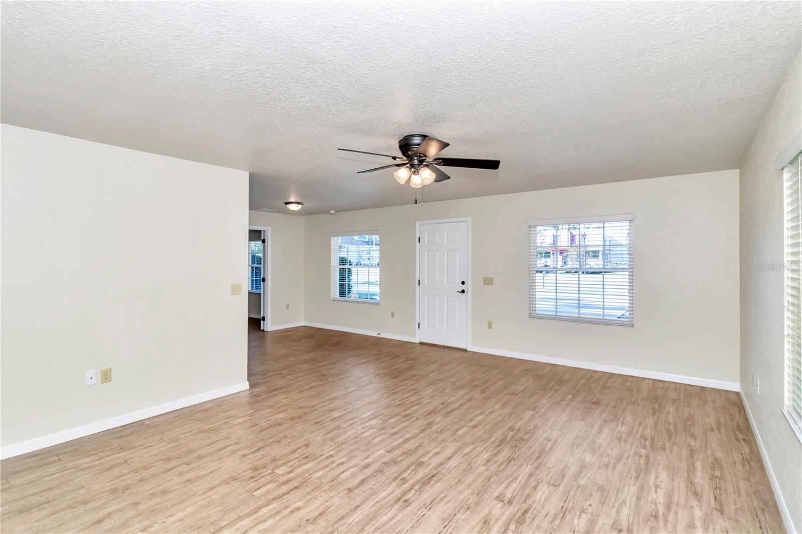 327 NE 8TH AVE, OCALA, FL, 34470