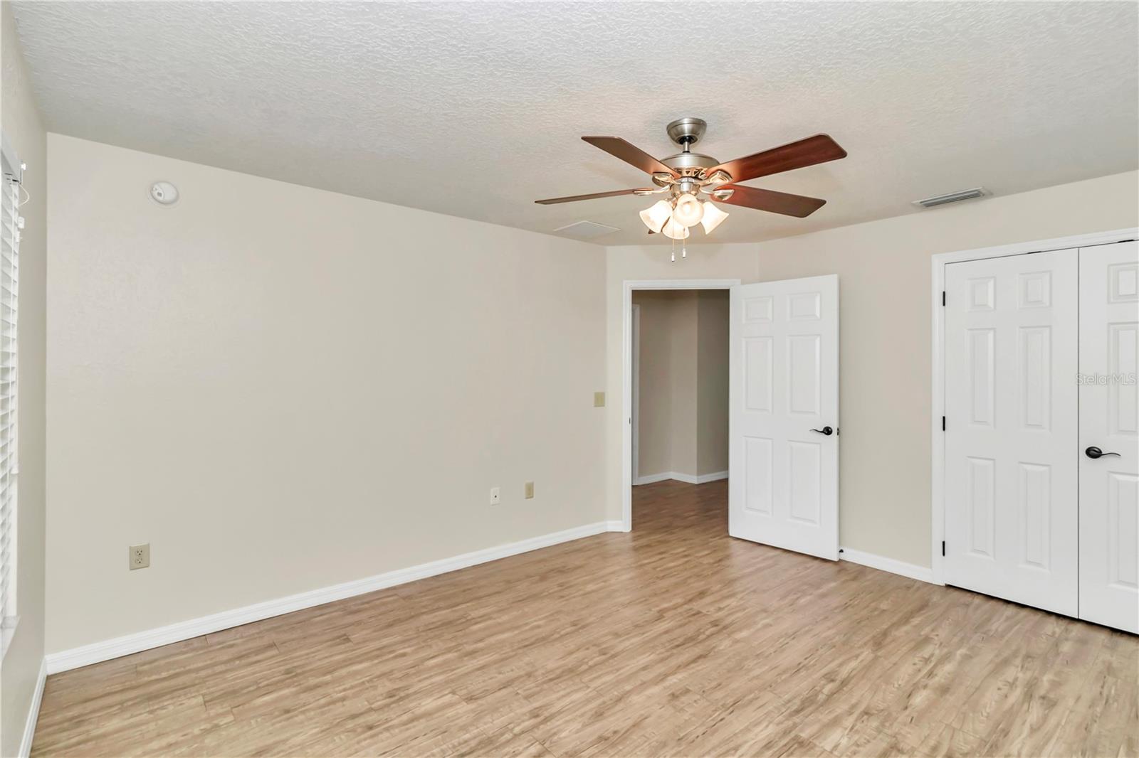 327 NE 8TH AVE, OCALA, FL, 34470