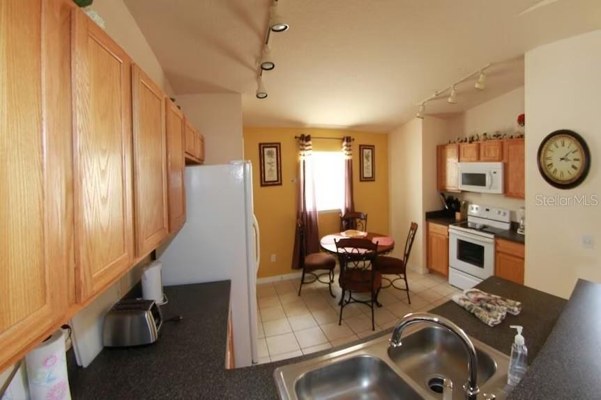 136 STARBIRD CT, DAVENPORT, FL, 33896