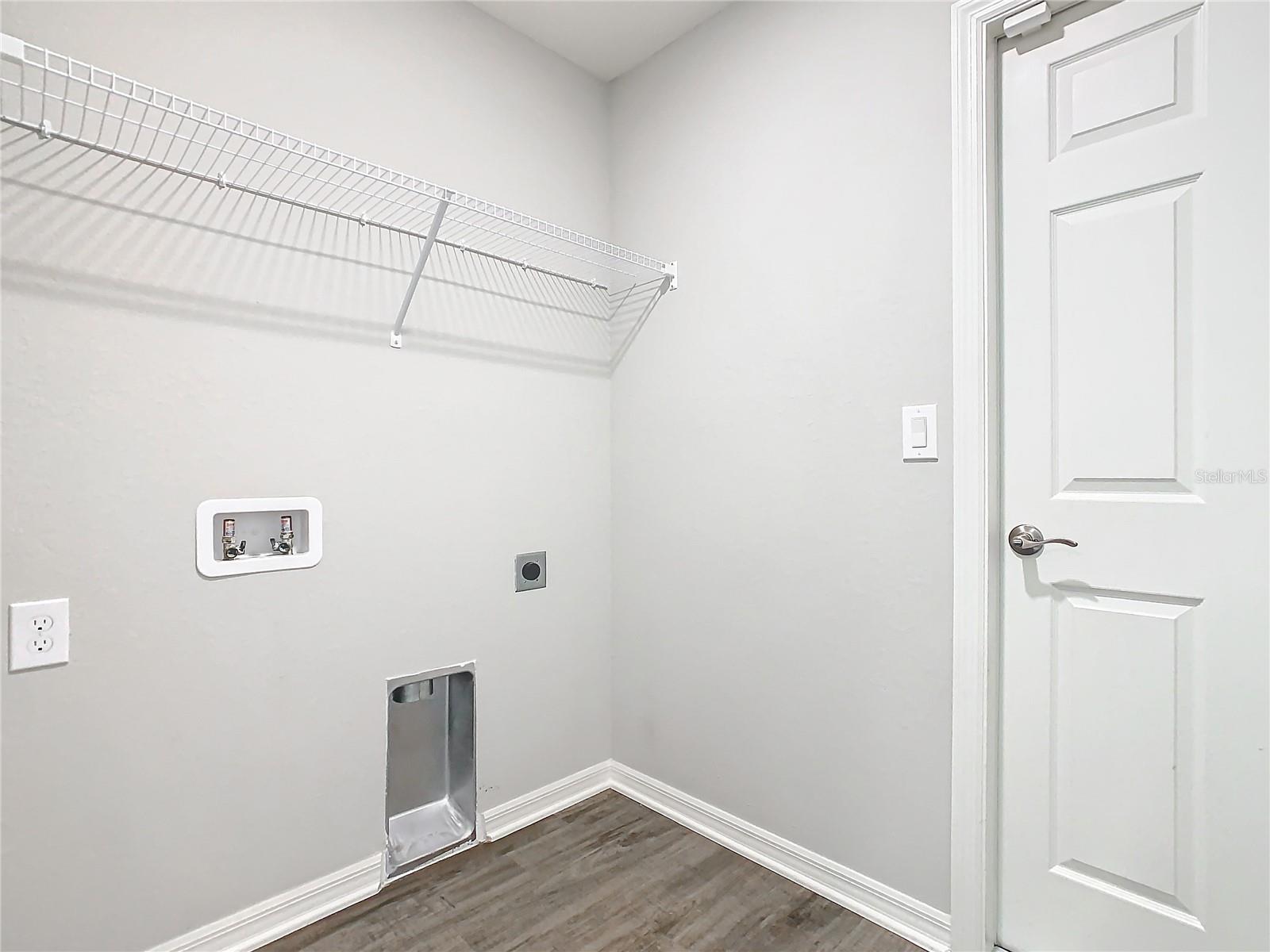1354 MEZZAVALLE WAY, AUBURNDALE, FL, 33823