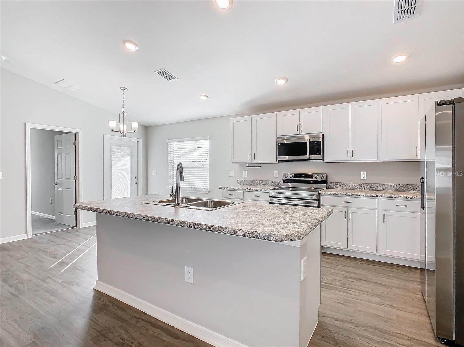 1354 MEZZAVALLE WAY, AUBURNDALE, FL, 33823