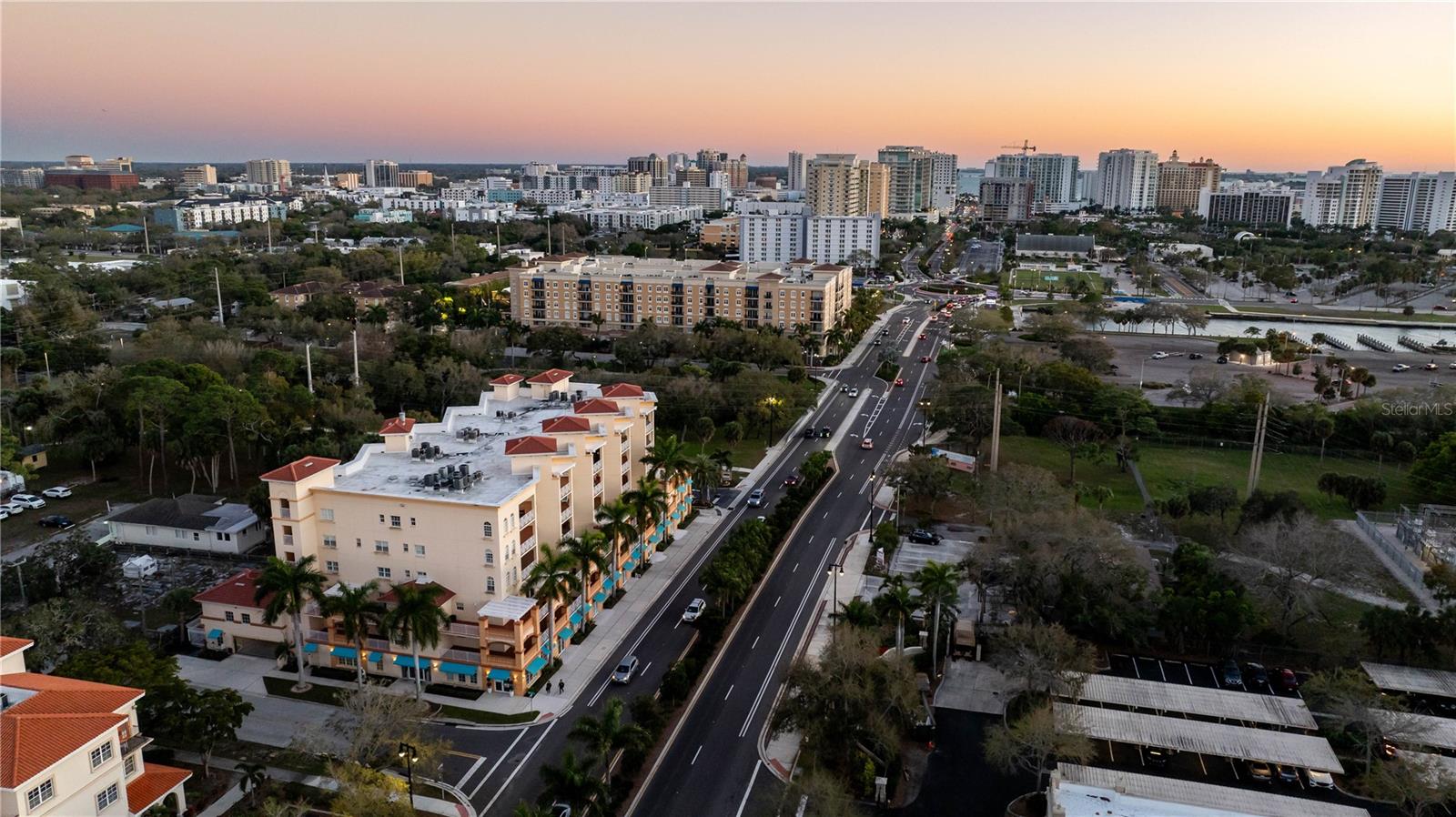 1188 N TAMIAMI TRL #305, SARASOTA, FL, 34236