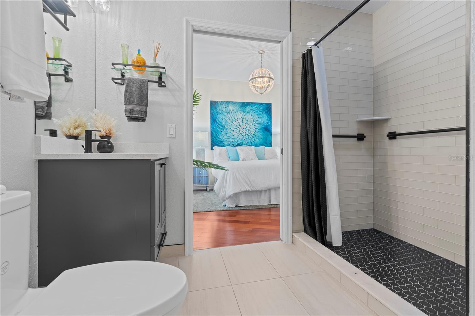 1188 N TAMIAMI TRL #305, SARASOTA, FL, 34236