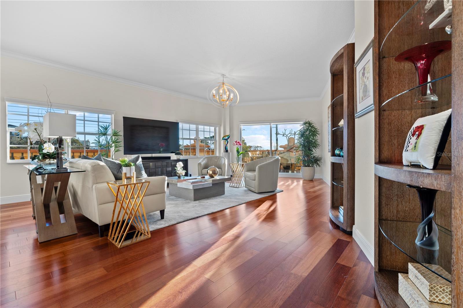 1188 N TAMIAMI TRL #305, SARASOTA, FL, 34236