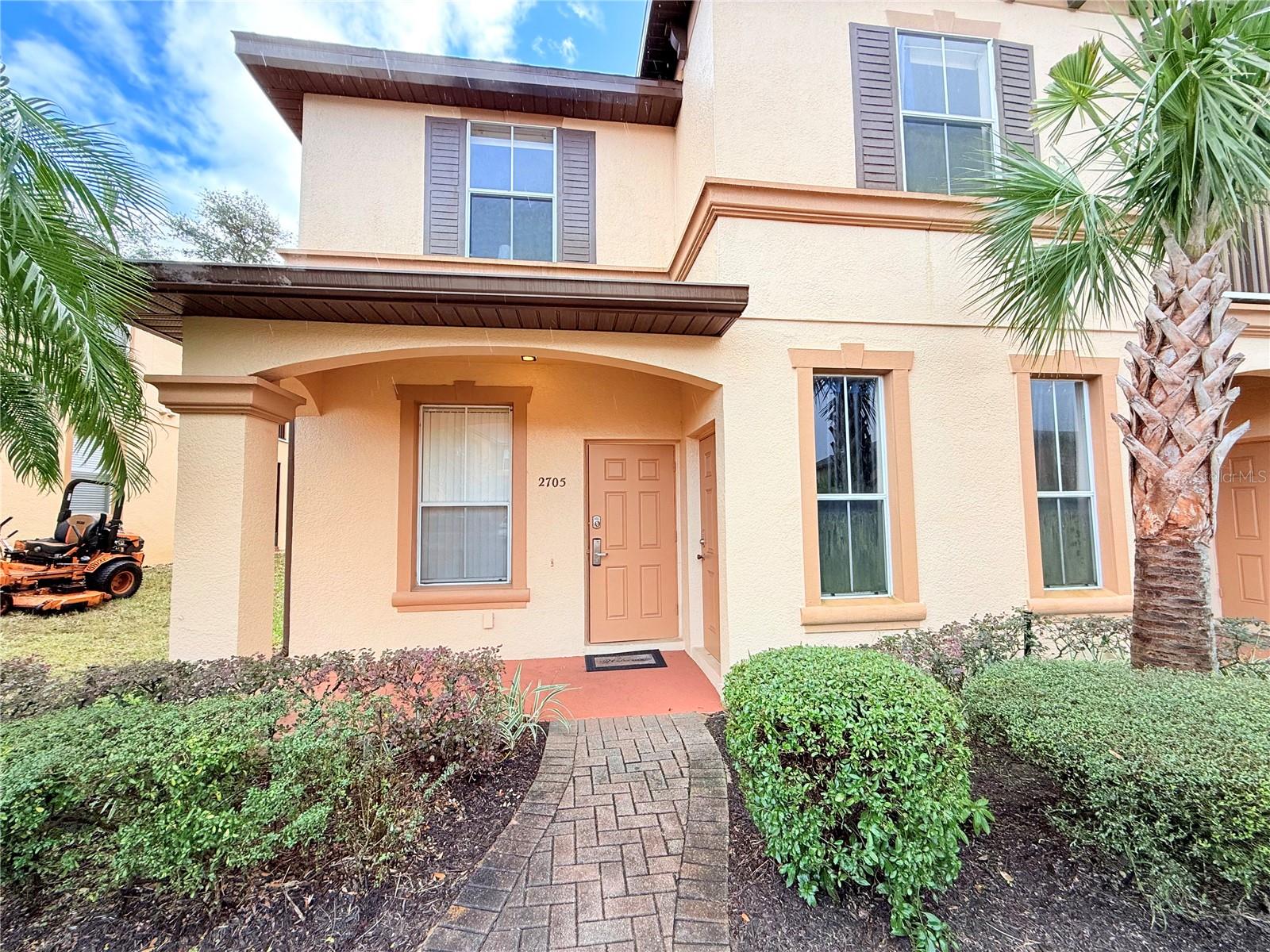 2705 CALABRIA AVE, DAVENPORT, FL, 33897