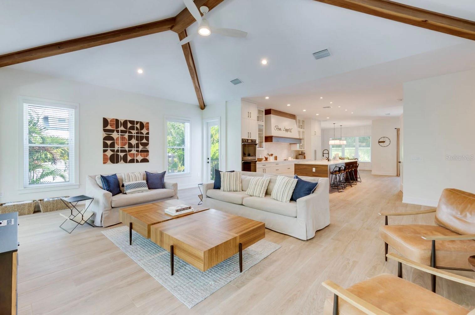 A4633399 Property Photo