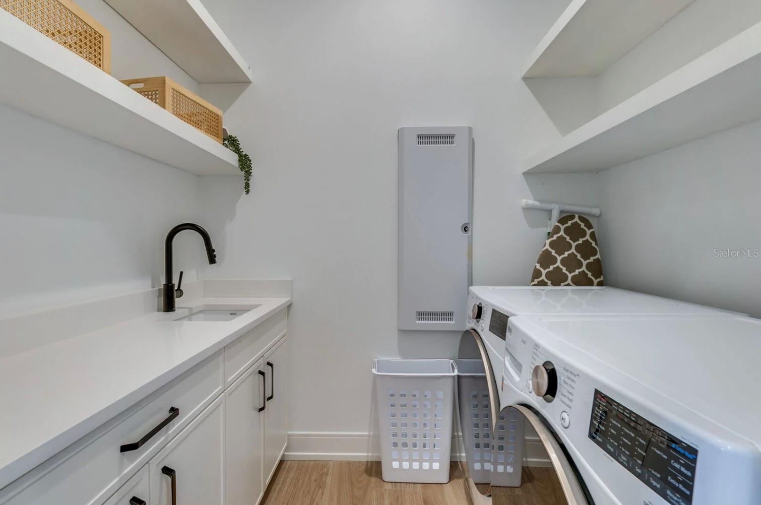 A4633399 Property Photo