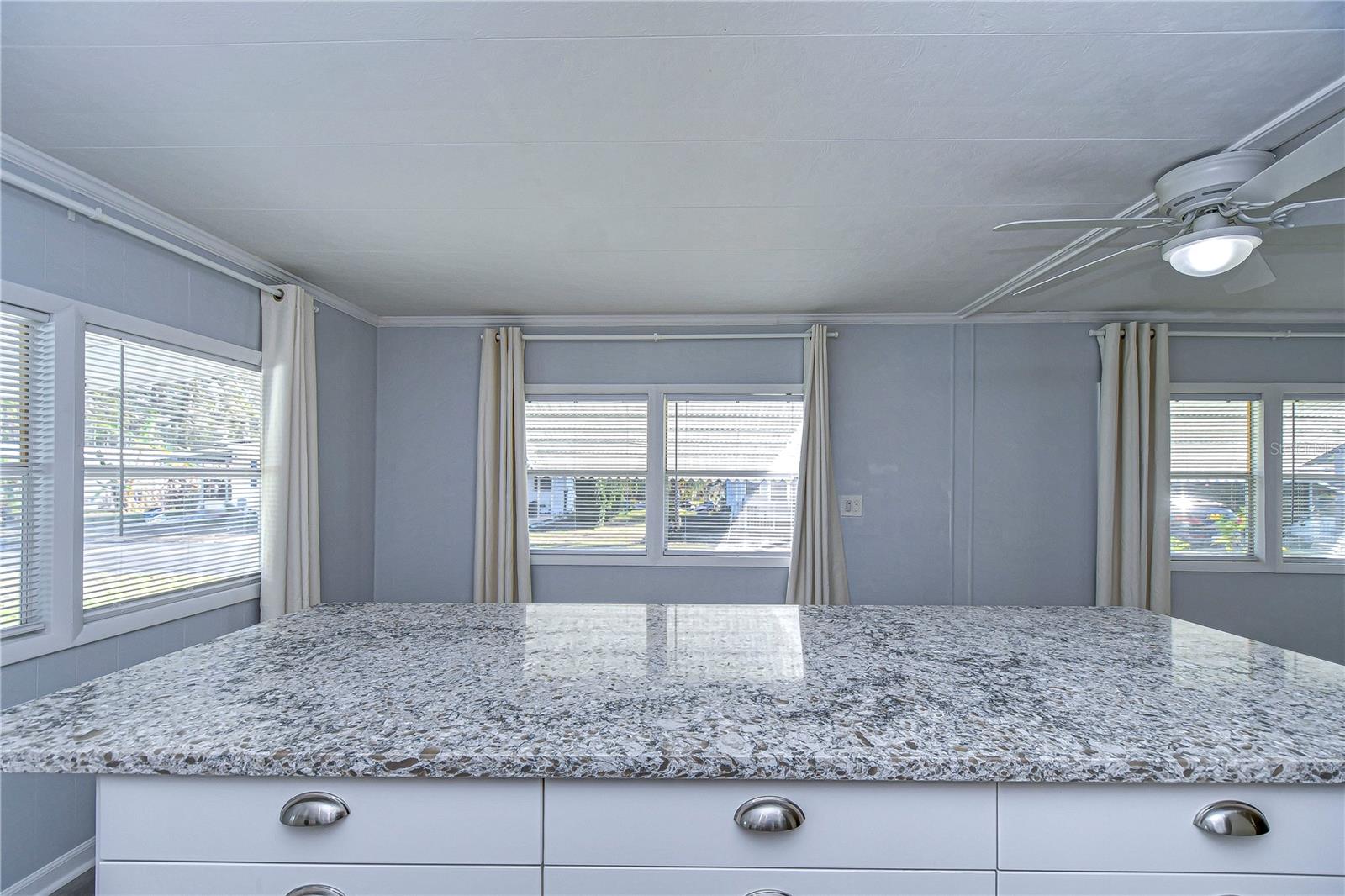 37303 KINKAID DR, ZEPHYRHILLS, FL, 33541