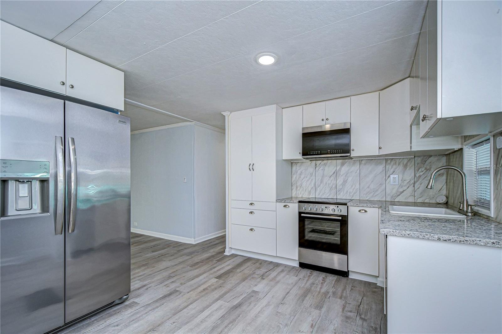37303 KINKAID DR, ZEPHYRHILLS, FL, 33541