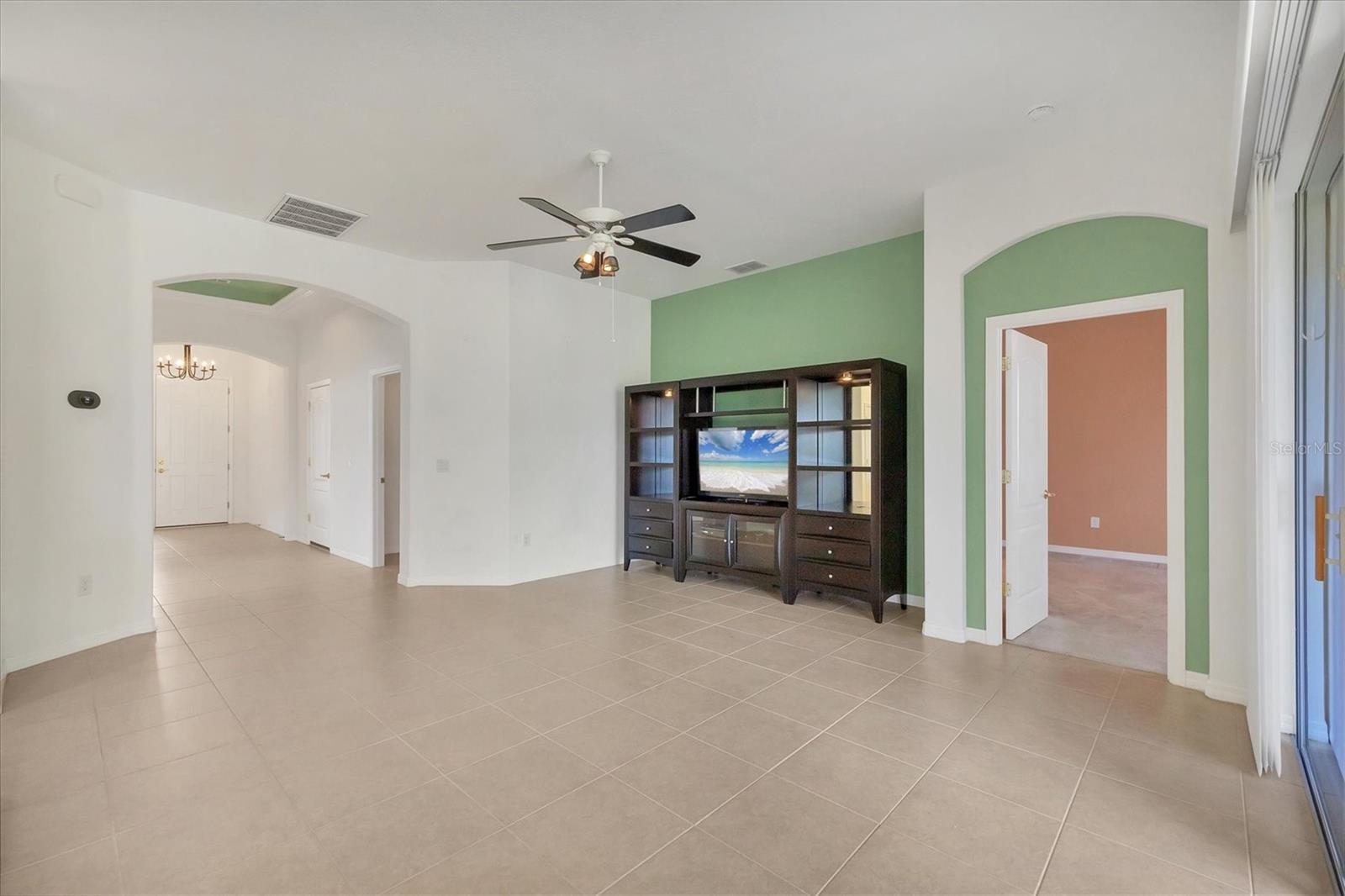 1916 NOTTINGHAM TRL, PUNTA GORDA, FL, 33980