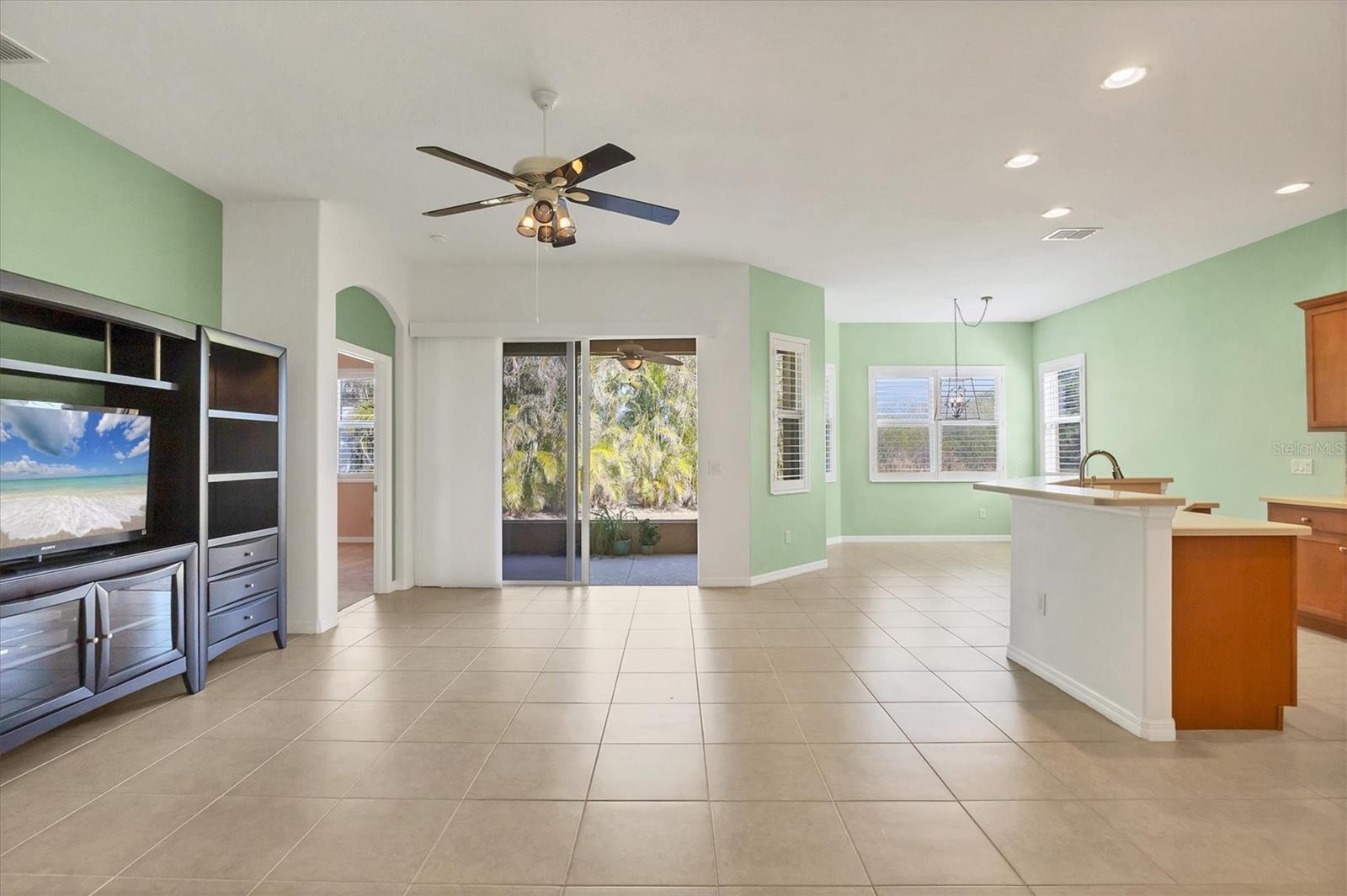 1916 NOTTINGHAM TRL, PUNTA GORDA, FL, 33980