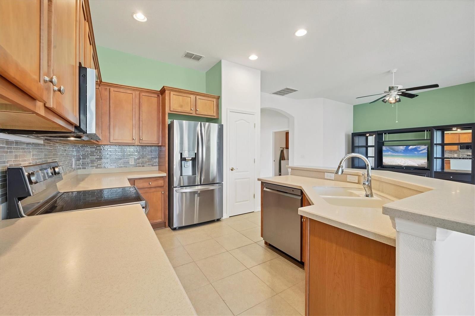 1916 NOTTINGHAM TRL, PUNTA GORDA, FL, 33980