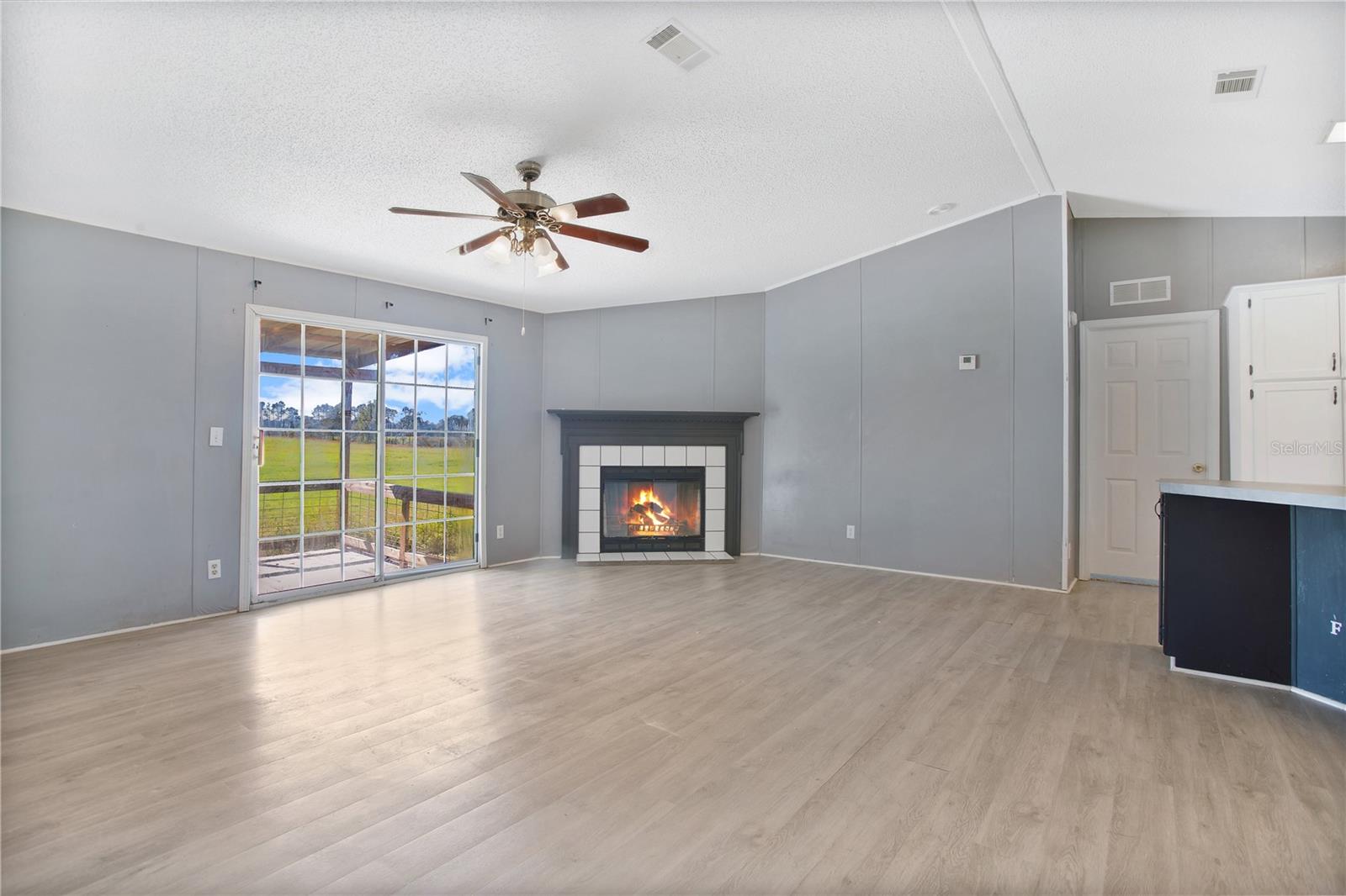 12190 NE 10TH AVE, TRENTON, FL, 32693