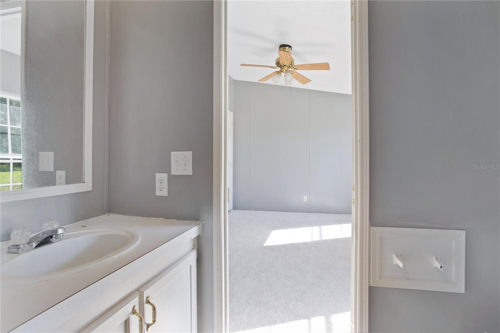 12190 NE 10TH AVE, TRENTON, FL, 32693