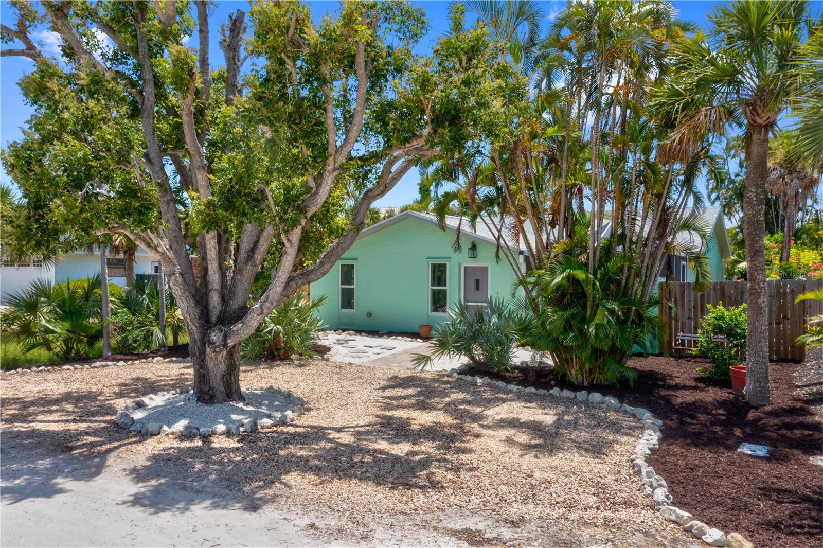 534 PIEDMONT RD, SANIBEL, FL, 33957