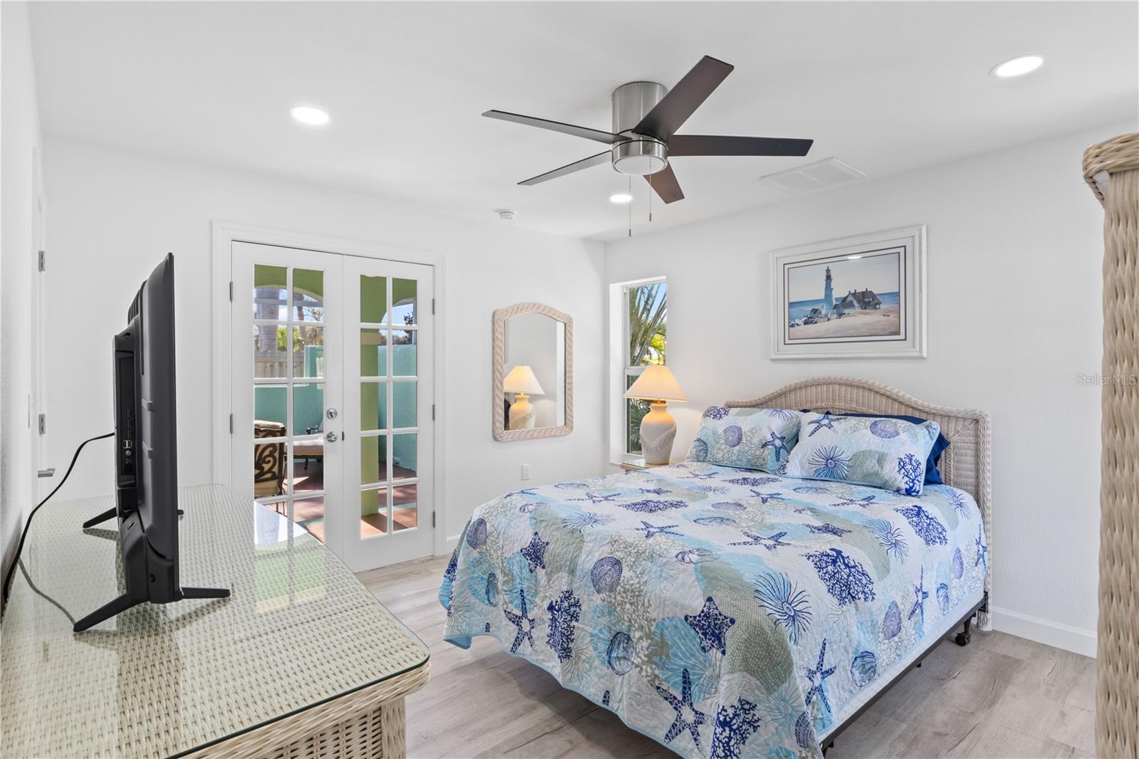 534 PIEDMONT RD, SANIBEL, FL, 33957