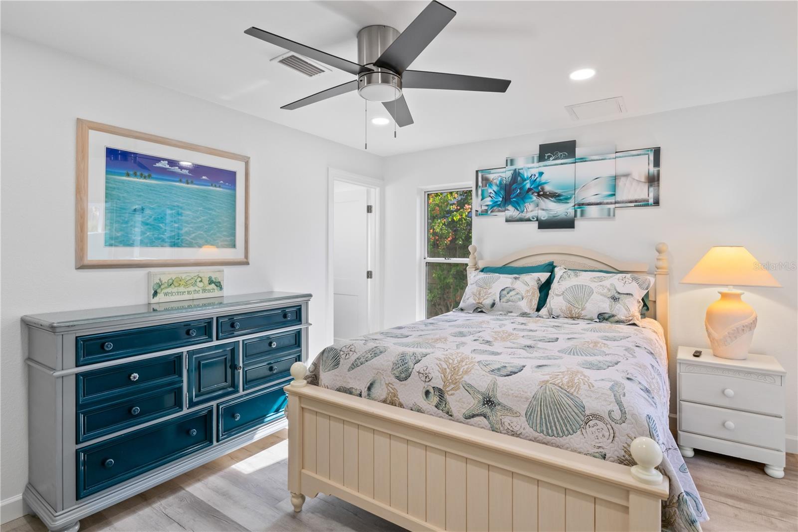 534 PIEDMONT RD, SANIBEL, FL, 33957