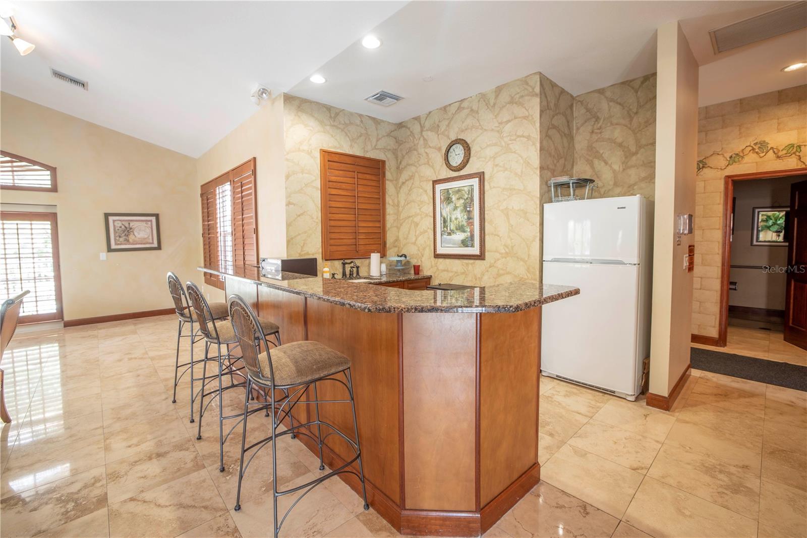 12077 GANDY BLVD N #332, ST PETERSBURG, FL, 33702
