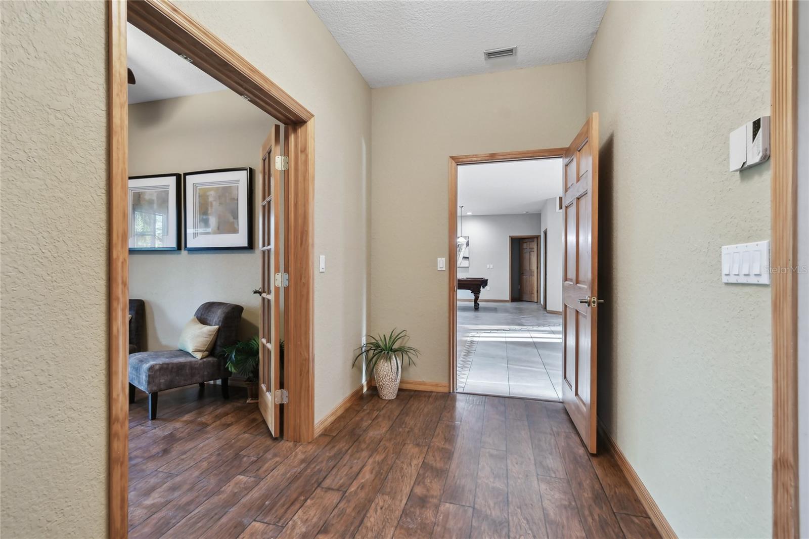1061 WEATHERSFIELD DR, DUNEDIN, FL, 34698