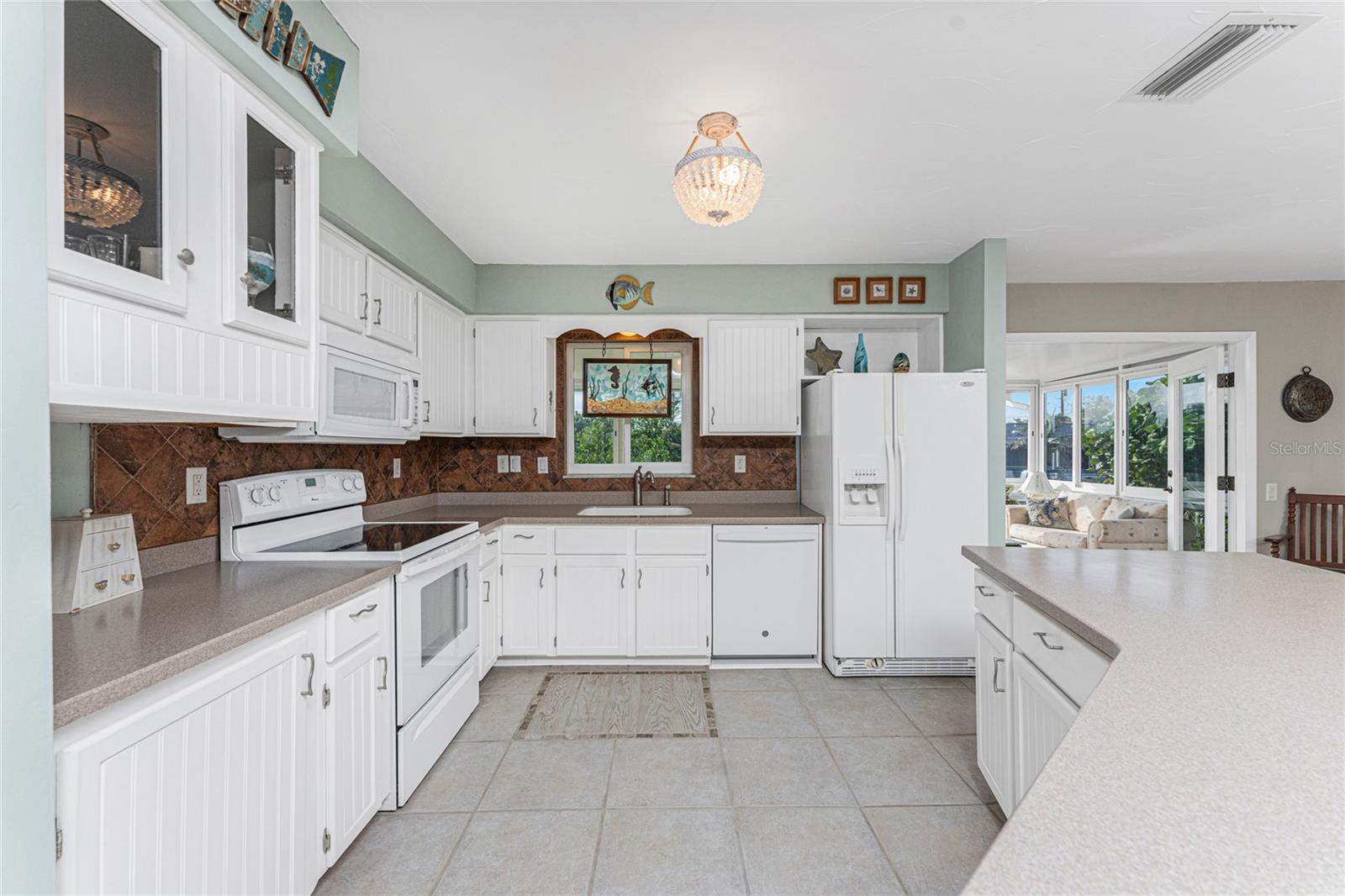 621 STURGEON PL, PUNTA GORDA, FL, 33950