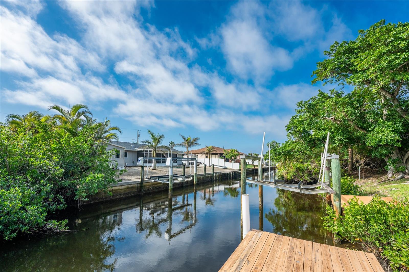 621 STURGEON PL, PUNTA GORDA, FL, 33950