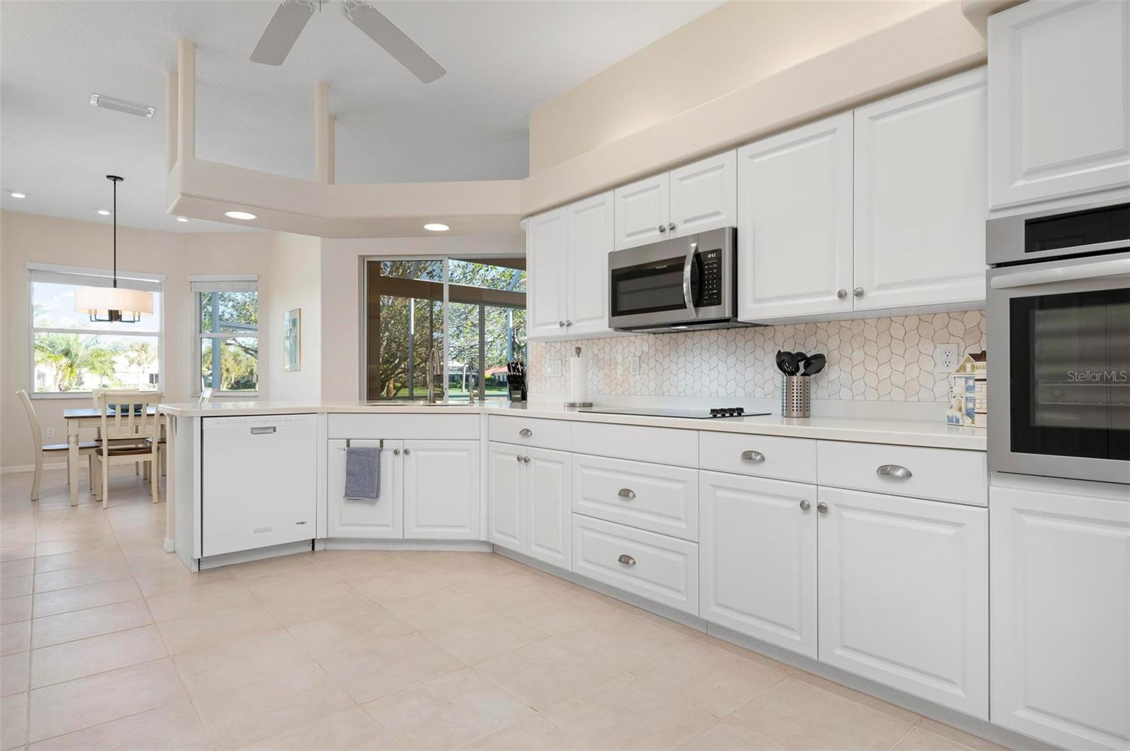 515 GOVERNORS GREEN DR, VENICE, FL, 34293
