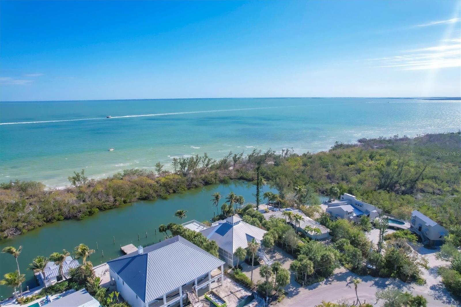 180 DAMFICARE ST, BOCA GRANDE, FL, 33921