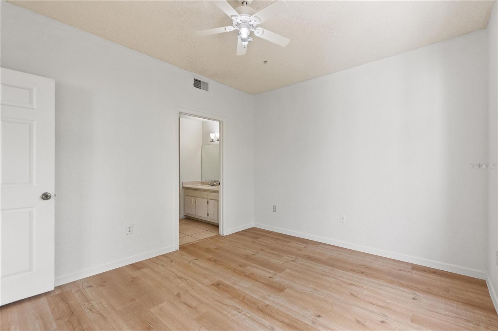 13103 MULBERRY PARK DR #833, ORLANDO, FL, 32821
