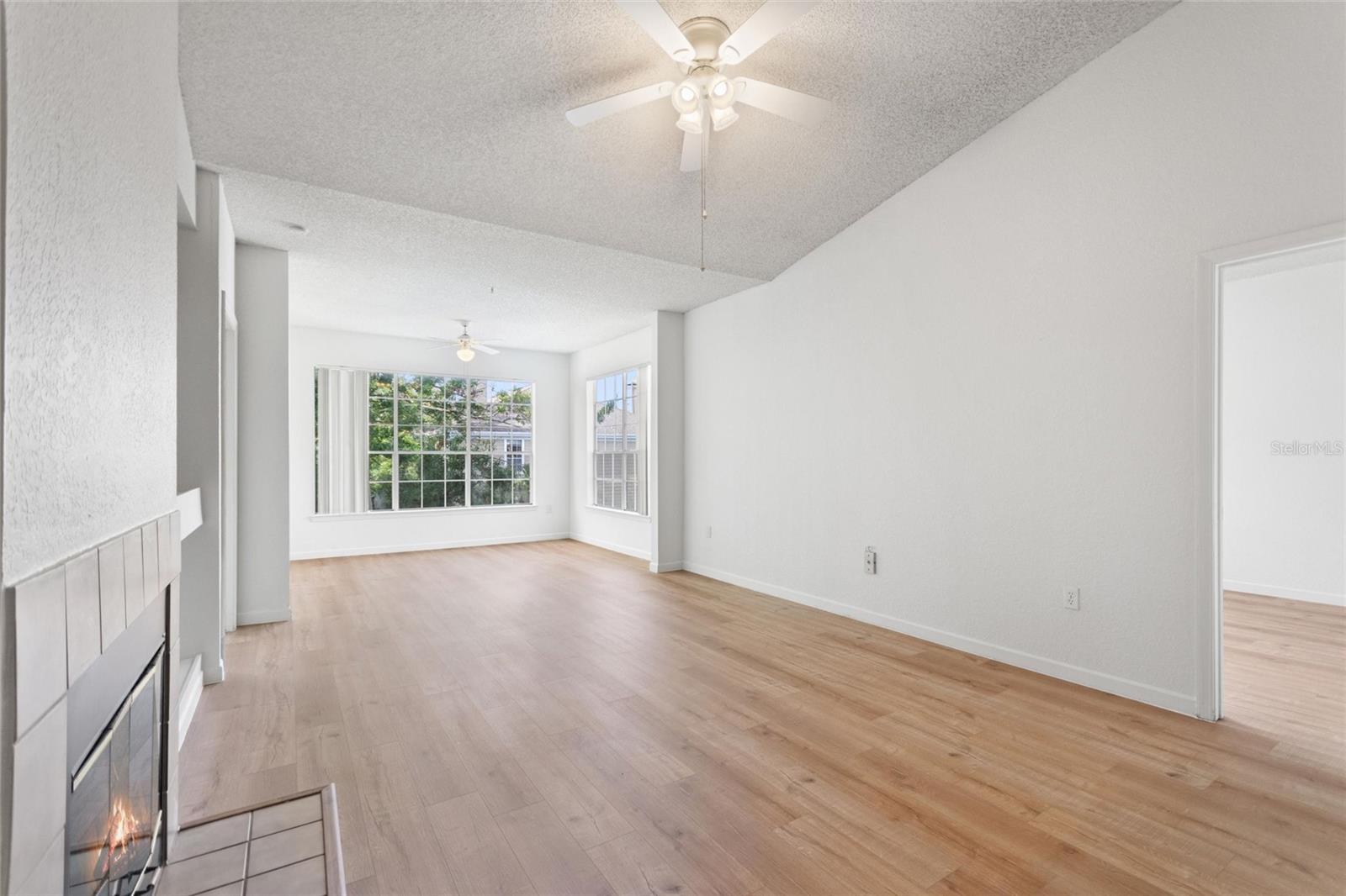 13103 MULBERRY PARK DR #833, ORLANDO, FL, 32821