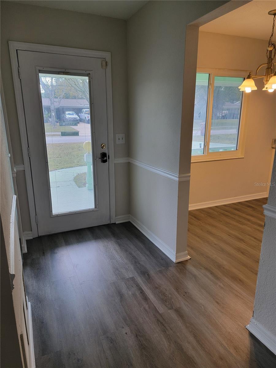 525 E ROBERTS ST, ORANGE CITY, FL, 32763