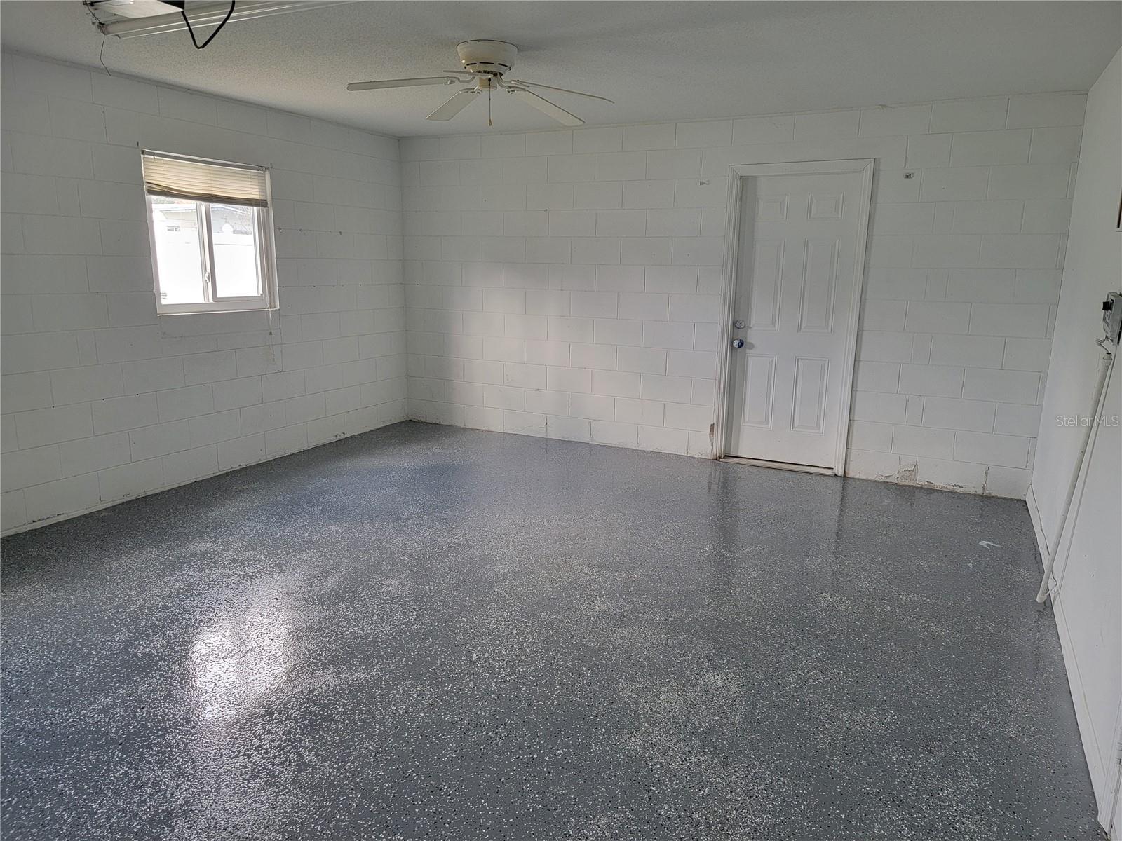 525 E ROBERTS ST, ORANGE CITY, FL, 32763