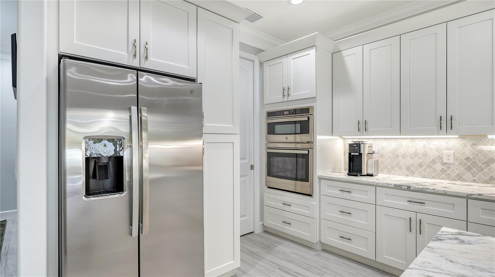 5252 WILLOW LAKE CT, SARASOTA, FL, 34233