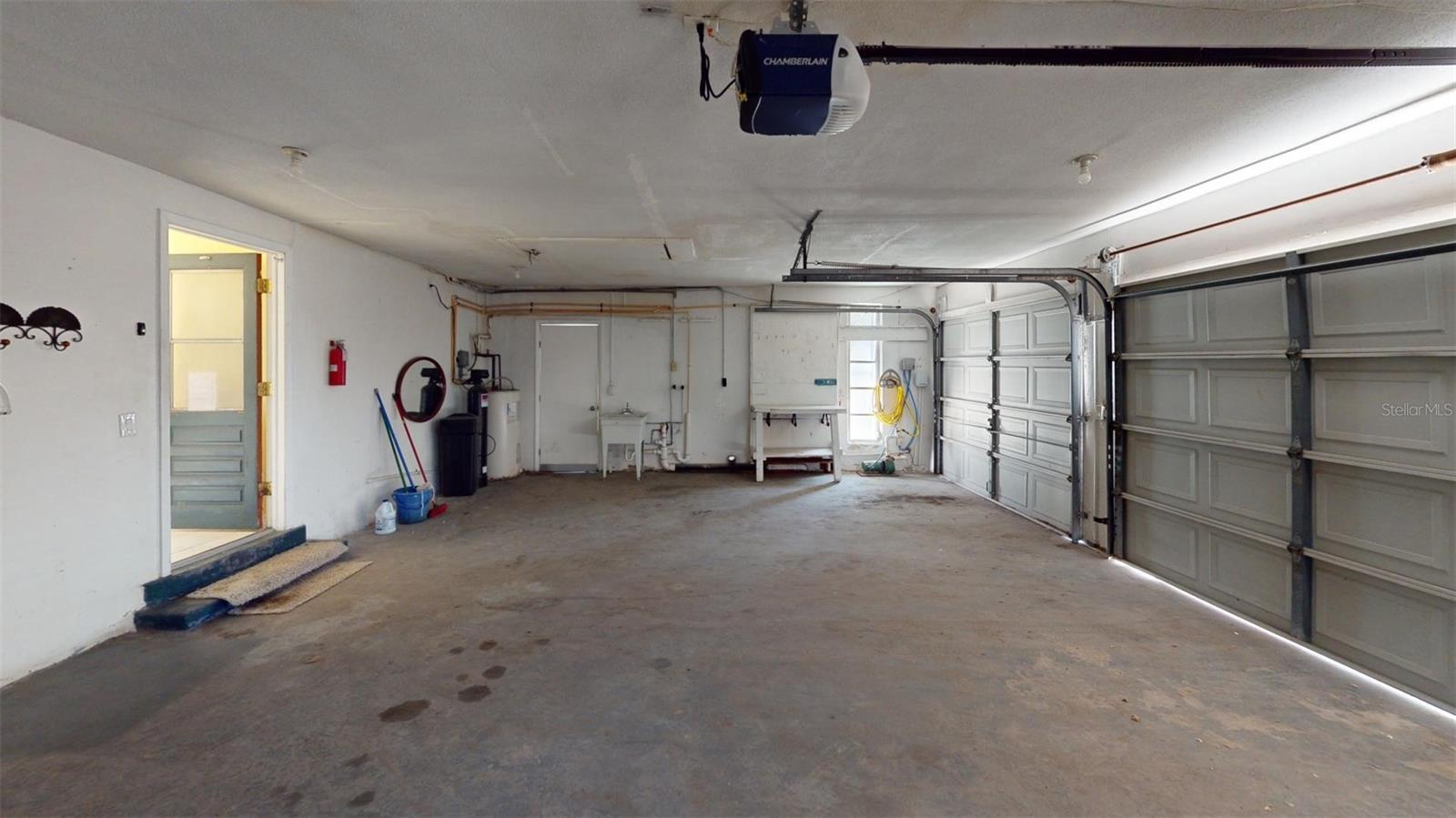 1401 GULF BLVD, BELLEAIR BEACH, FL, 33786