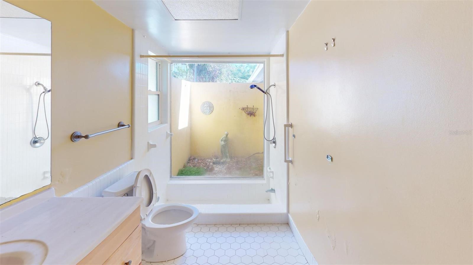 1401 GULF BLVD, BELLEAIR BEACH, FL, 33786