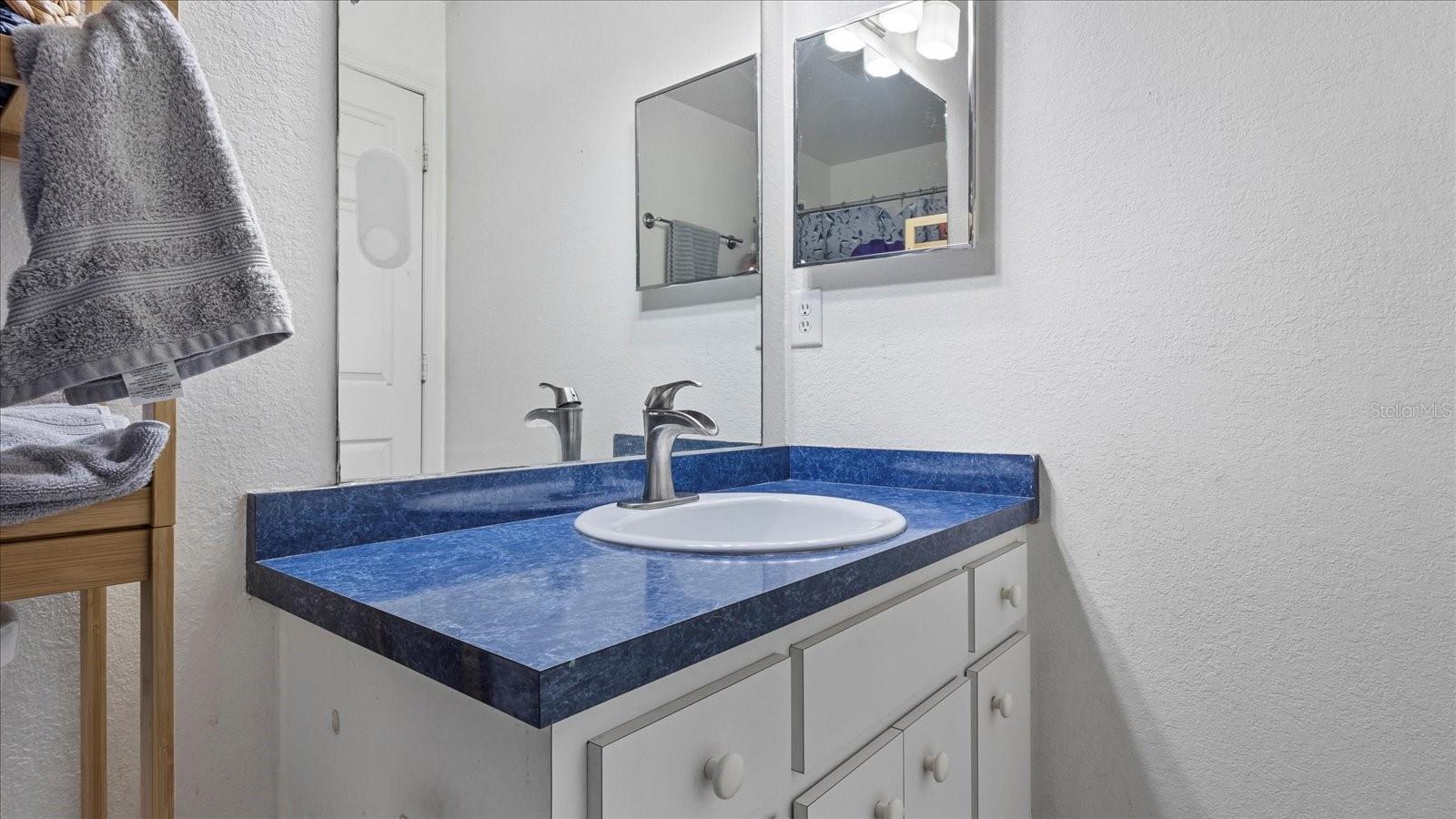 4666 LA ROSA AVE, NORTH PORT, FL, 34286