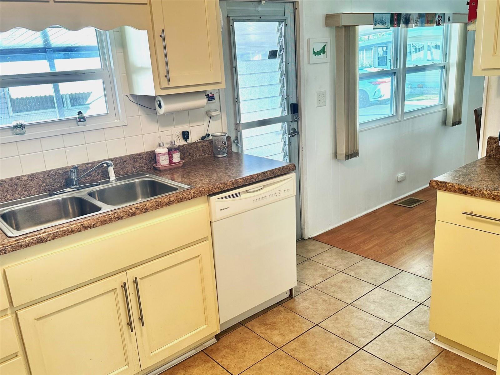 2000 E BAY DR #161, LARGO, FL, 33771