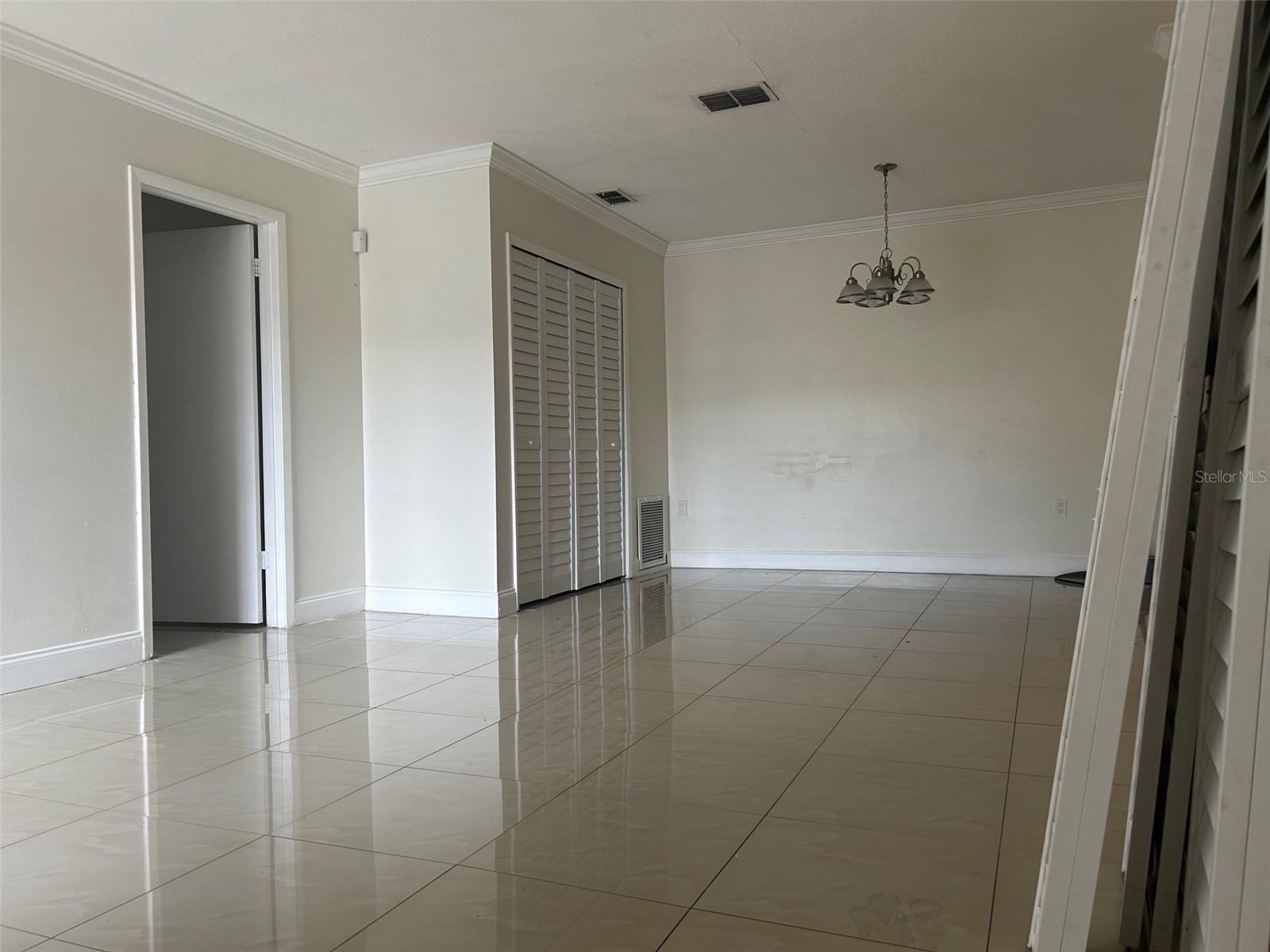 5226 VIA HACIENDA CIR #A215, ORLANDO, FL, 32839