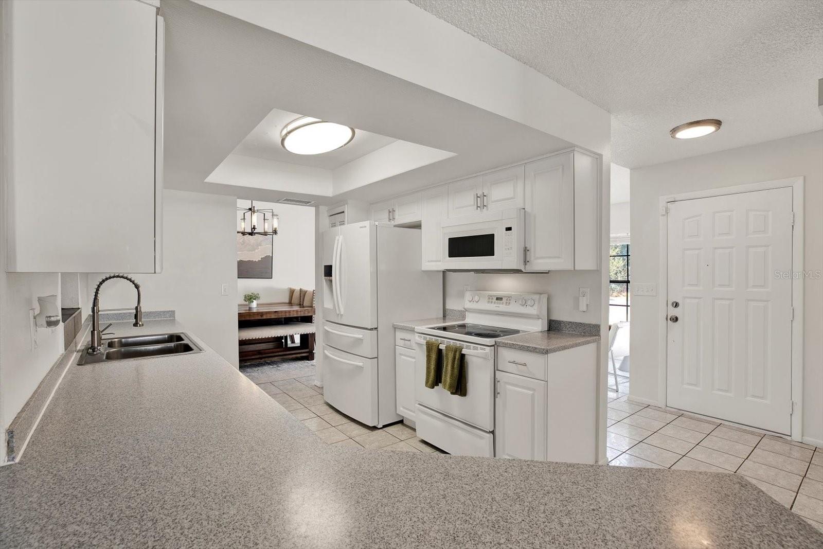 9143 BAY DR, SPRING HILL, FL, 34606