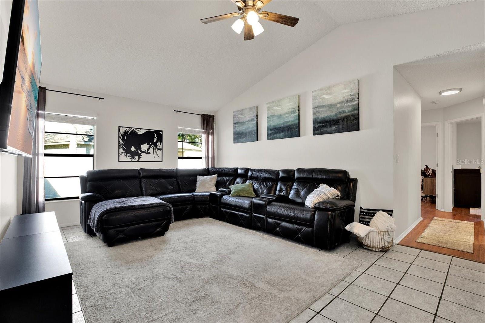 9143 BAY DR, SPRING HILL, FL, 34606