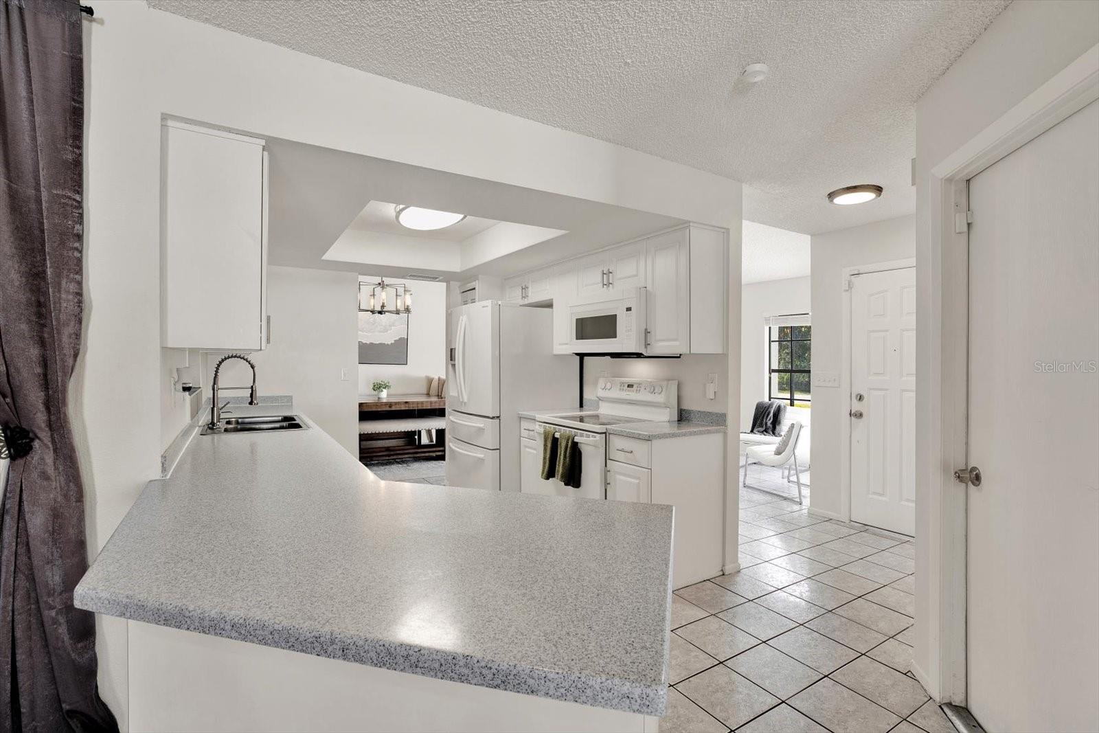 9143 BAY DR, SPRING HILL, FL, 34606