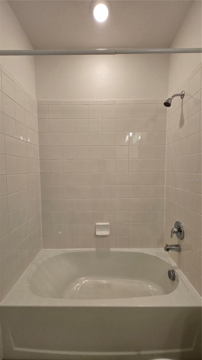 5782 SPOTTED HARRIER WAY, LITHIA, FL, 33547