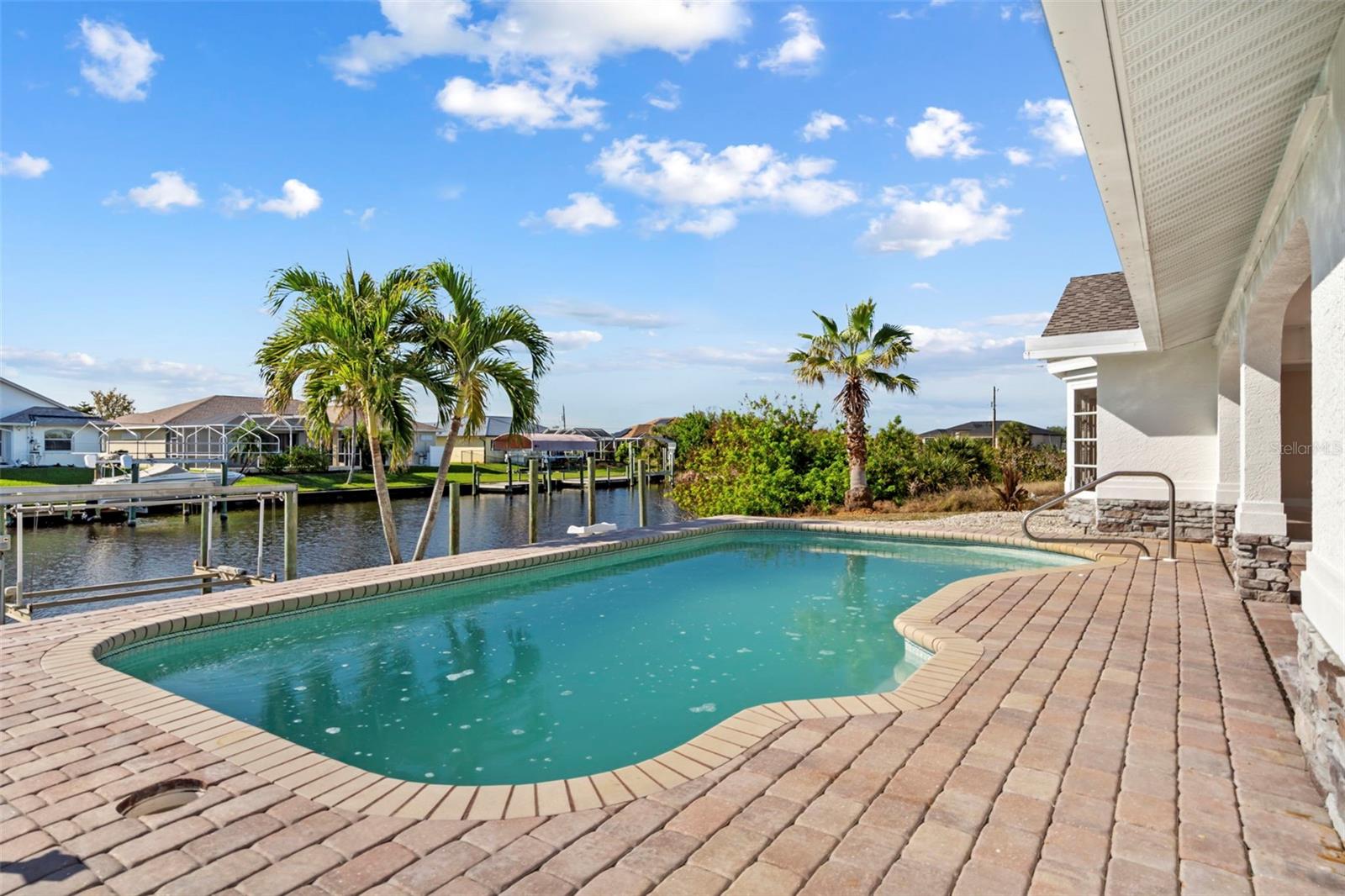 15554 MCCOMB CIR, PORT CHARLOTTE, FL, 33981