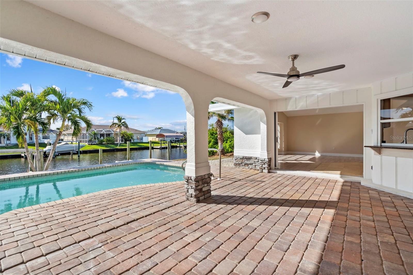 15554 MCCOMB CIR, PORT CHARLOTTE, FL, 33981